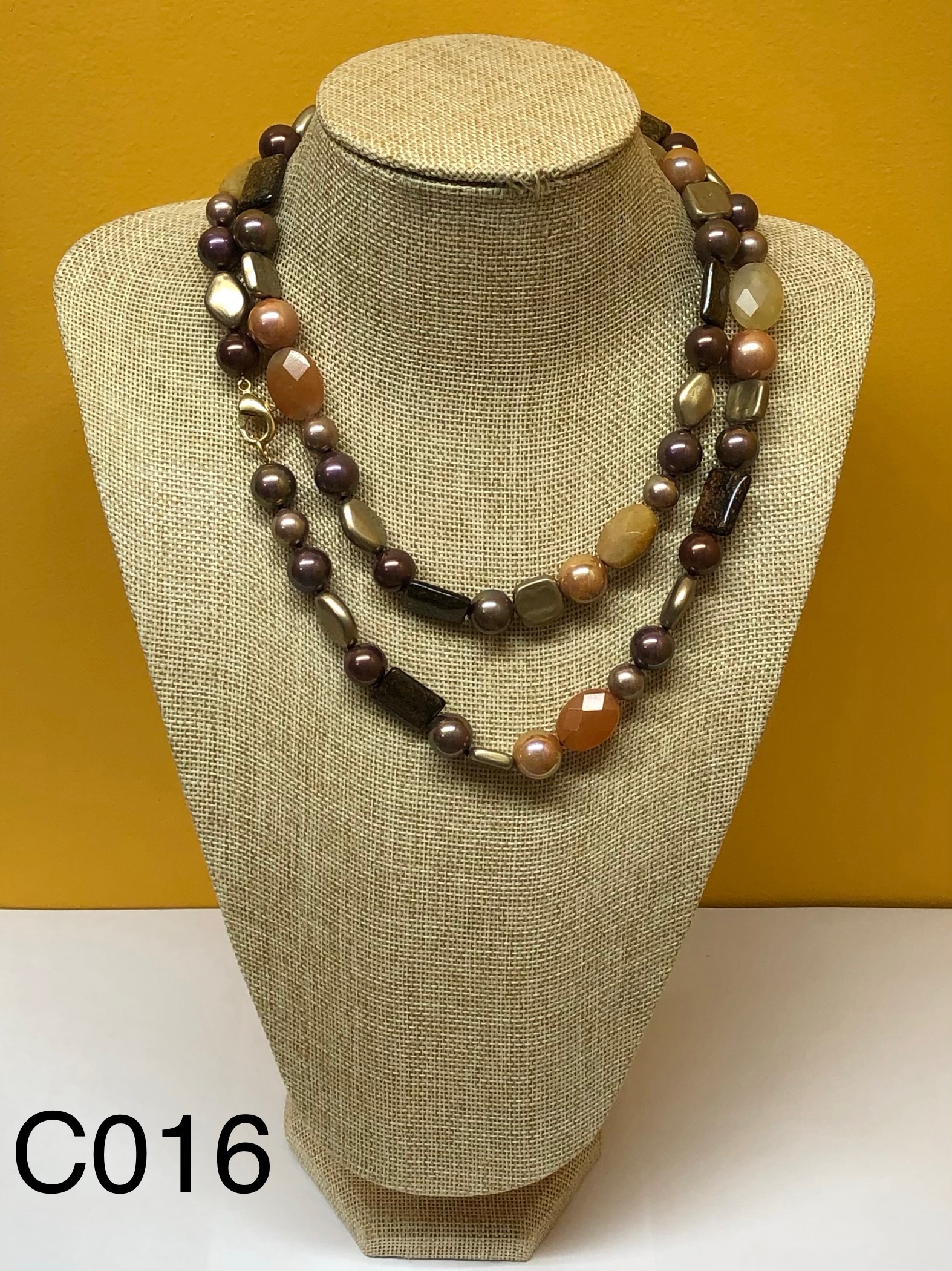 Majorca pearl necklace - Item # 13084