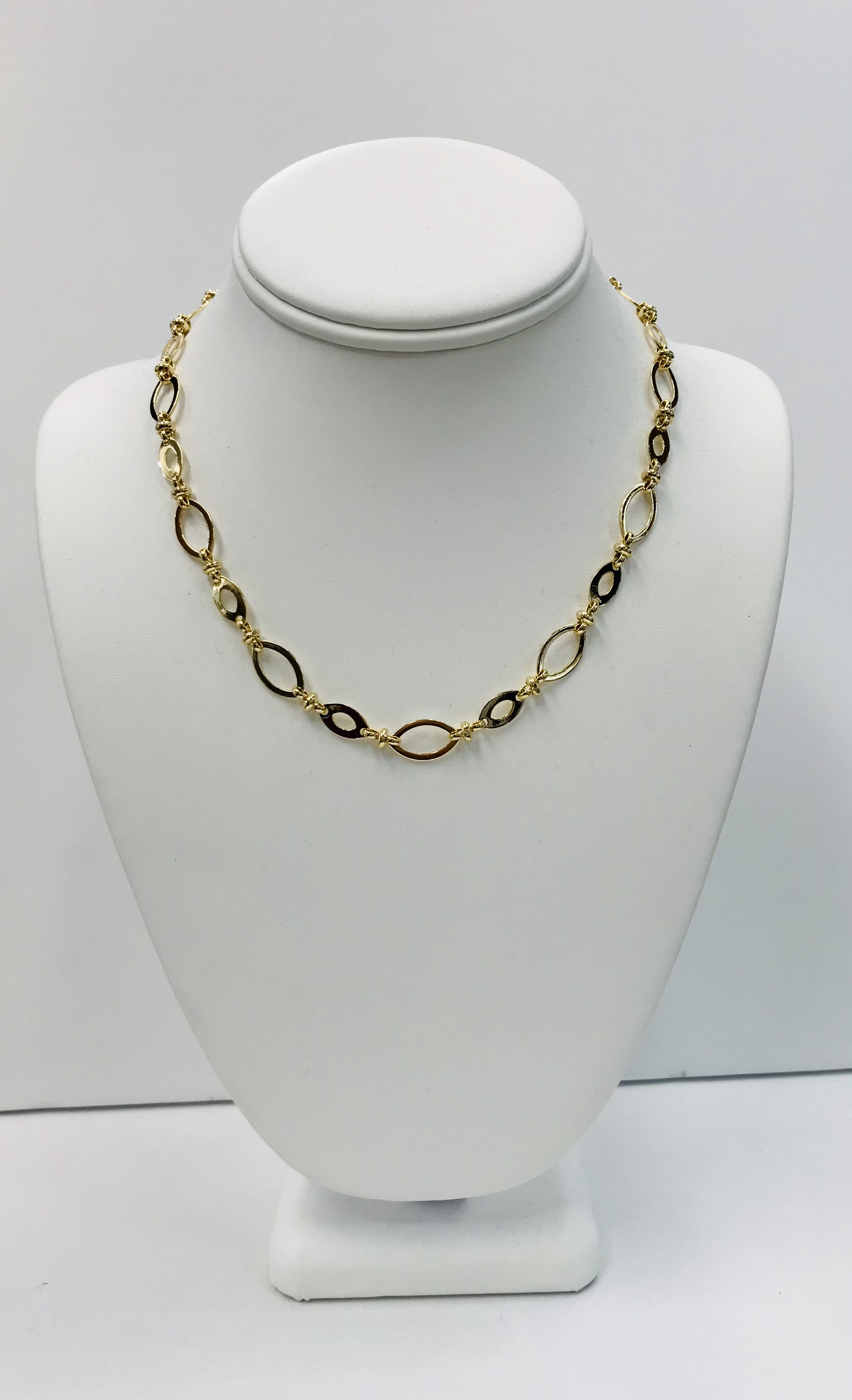 Necklace gold - Item # 16529