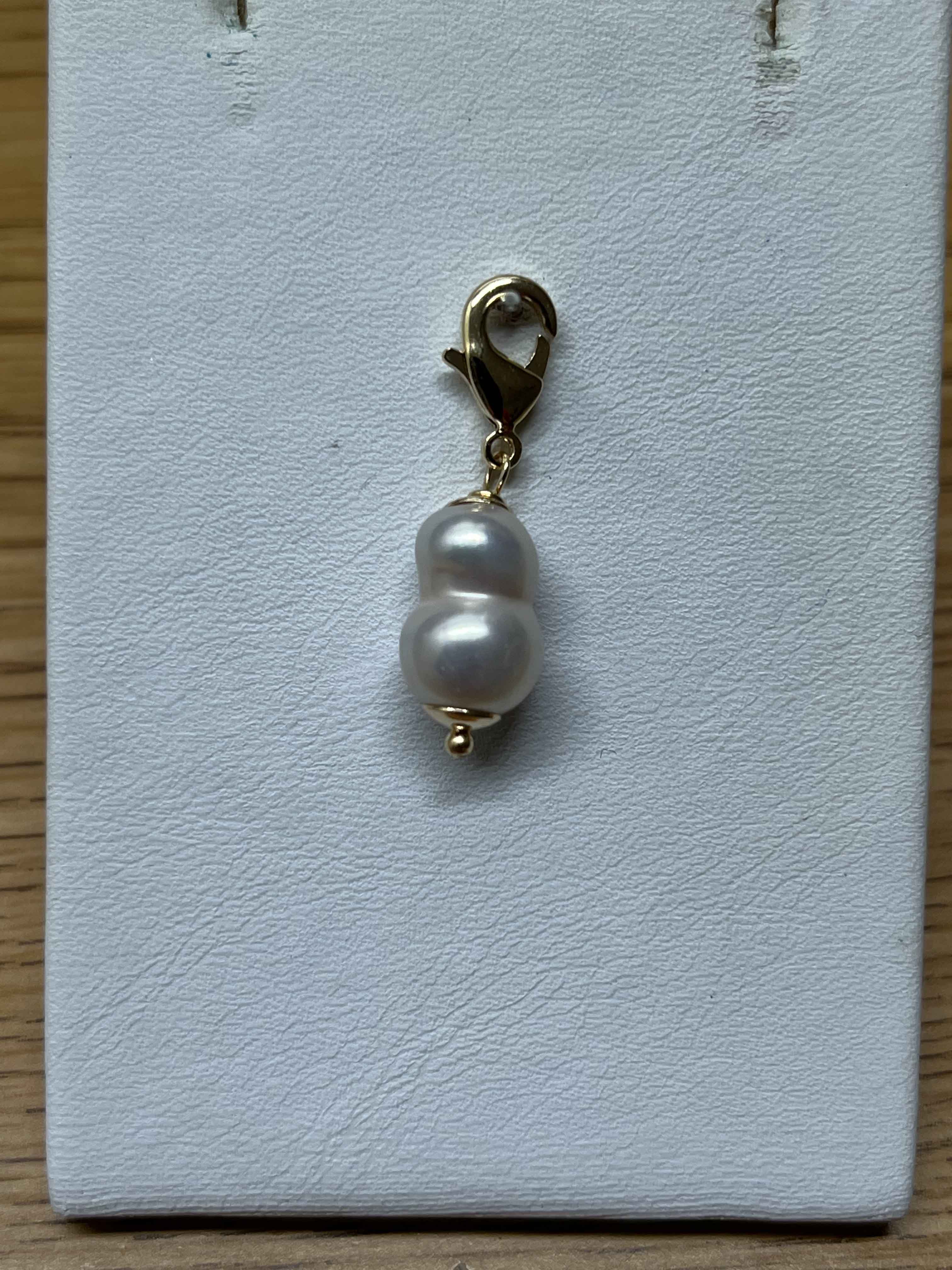 Pendant mallorca pearls - Item # 18108