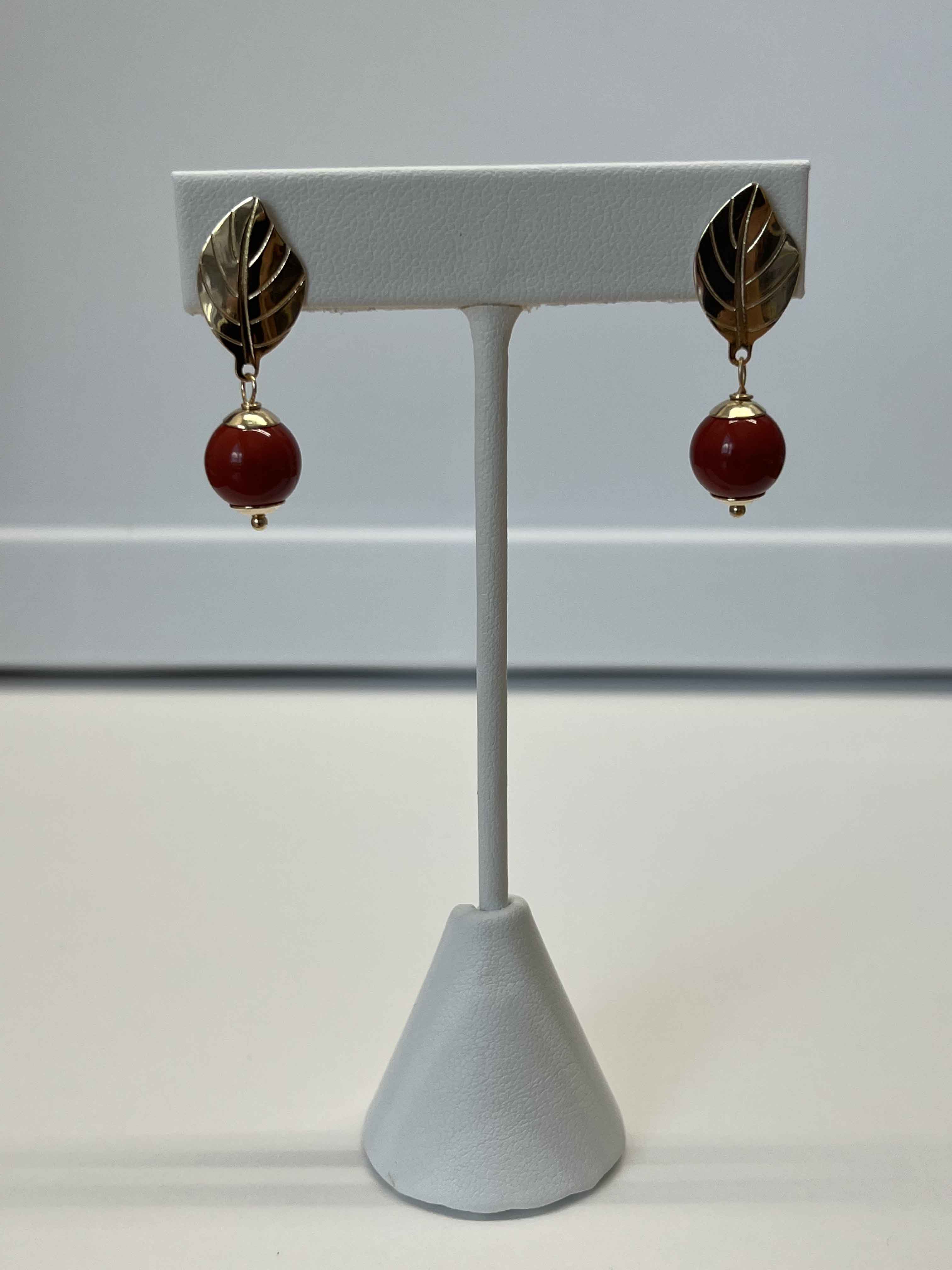 Earrings mallorca pearls gold plated coral red - Item # 18304