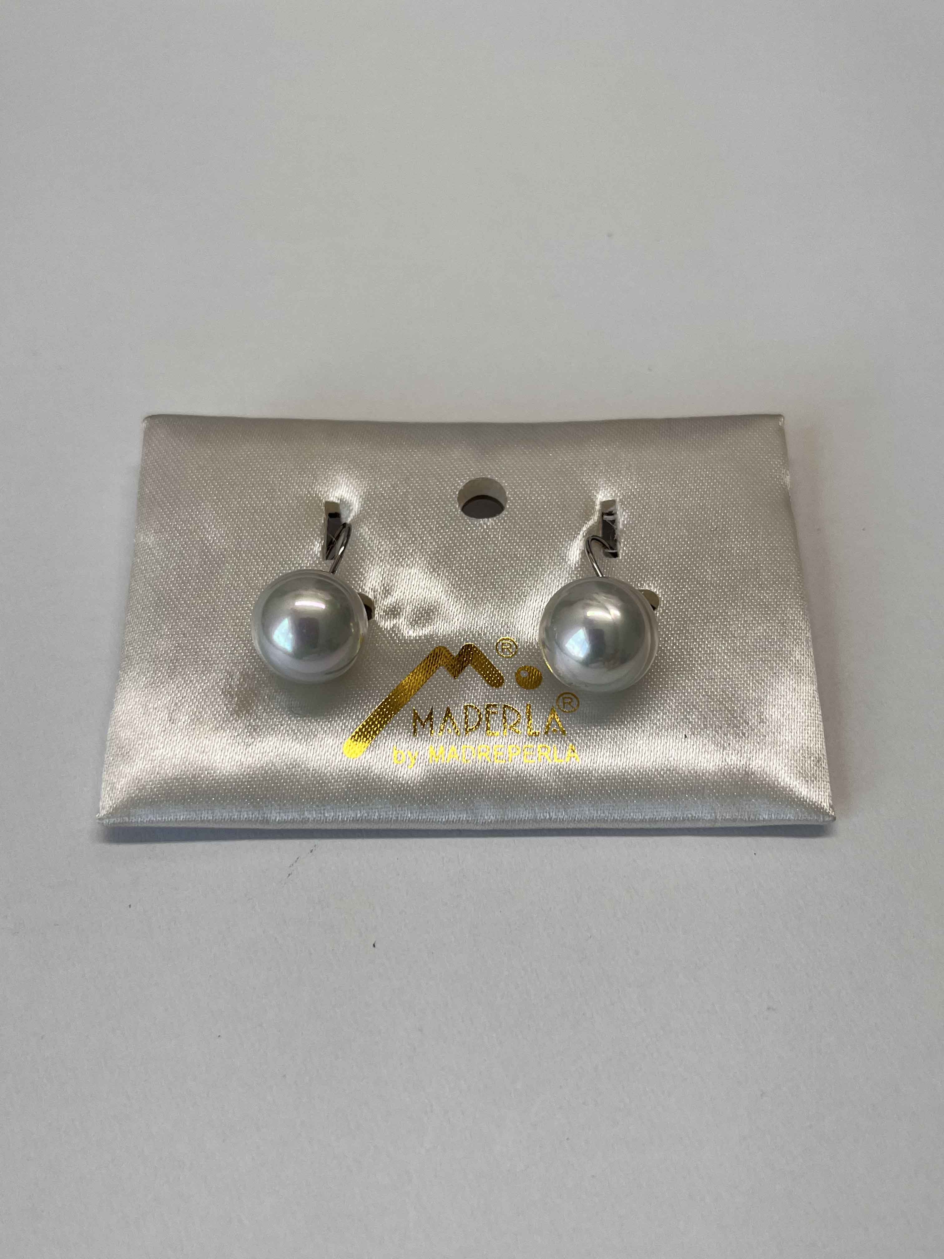 Earrings mallorca pearls rodio plated 12mm white ir color - Item # 18361