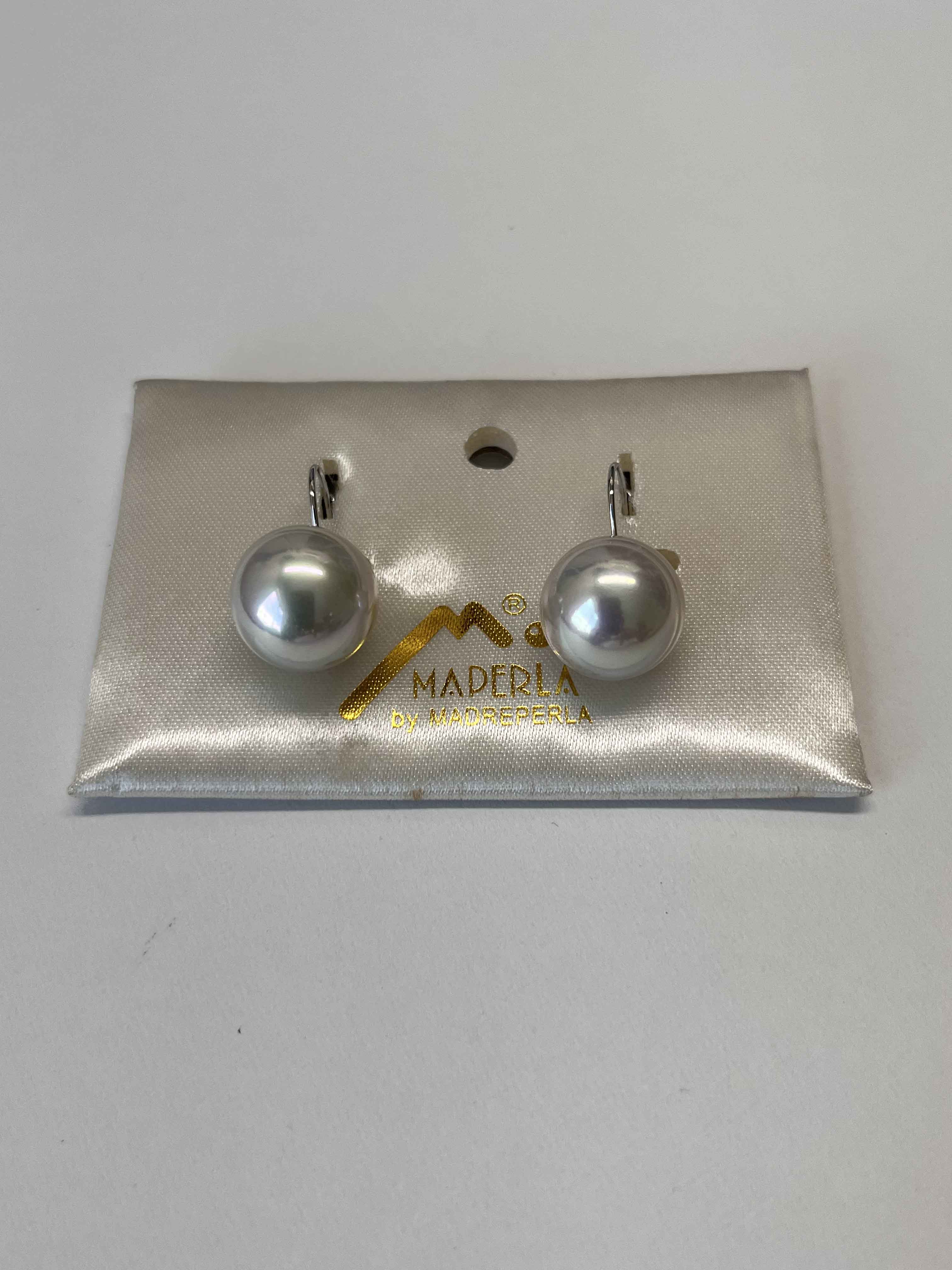 Earrings mallorca pearls rodio plated 14mm white ir color - Item # 18363