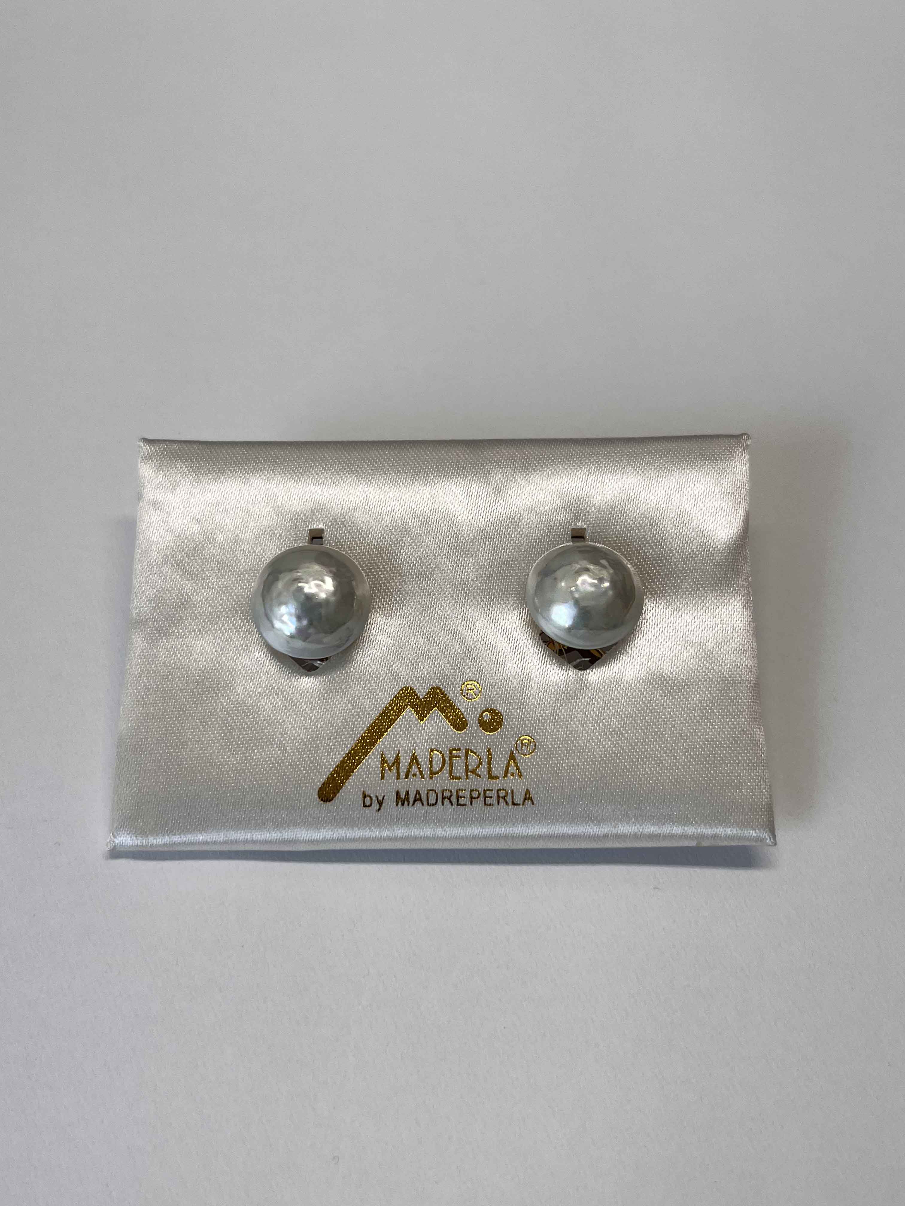 Earrings mallorca pearls gold plated 14mm omega white ir color - Item # 18370