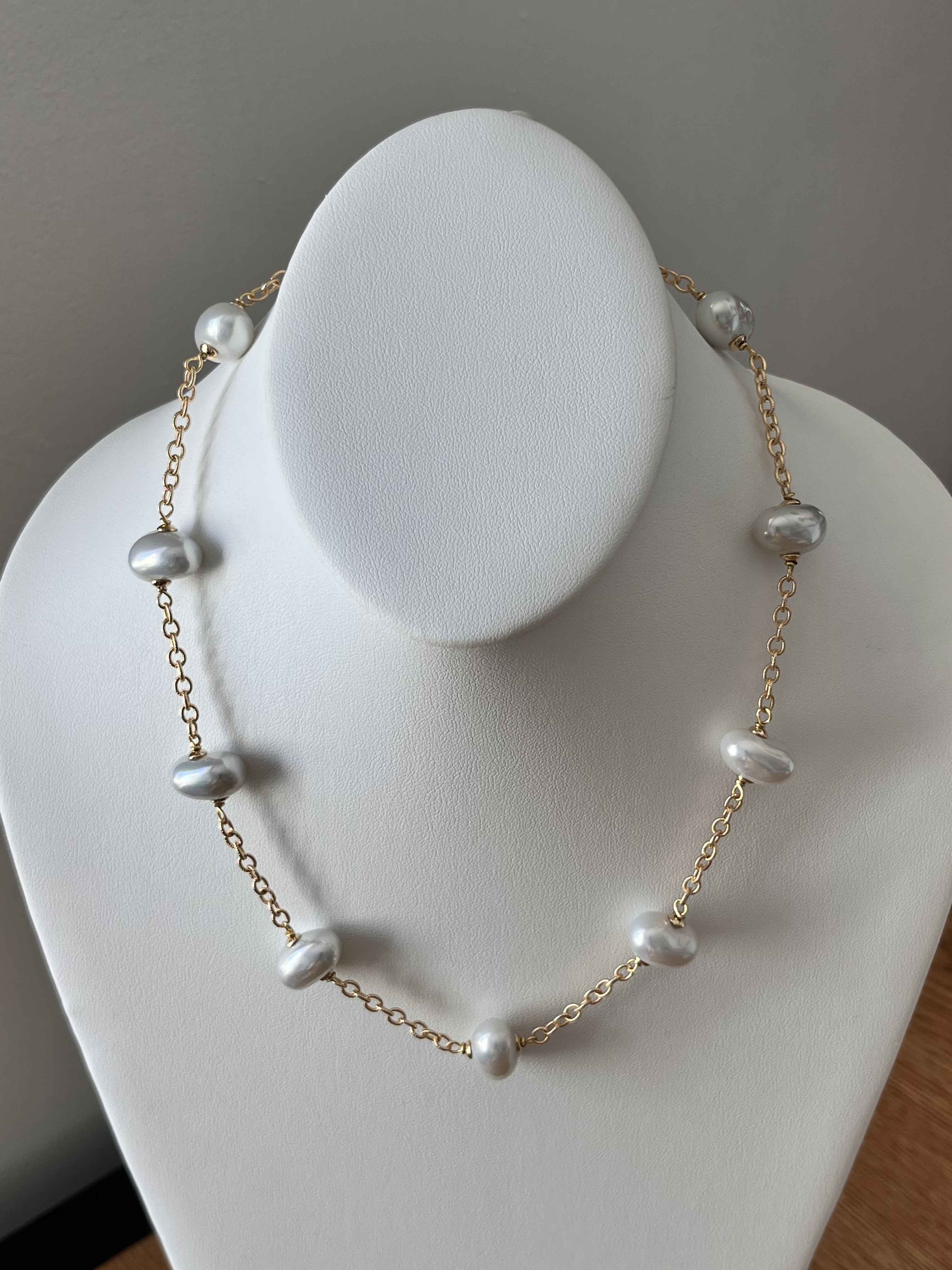 Necklace mallorca pearls gold plated white ir color - Item # 18386