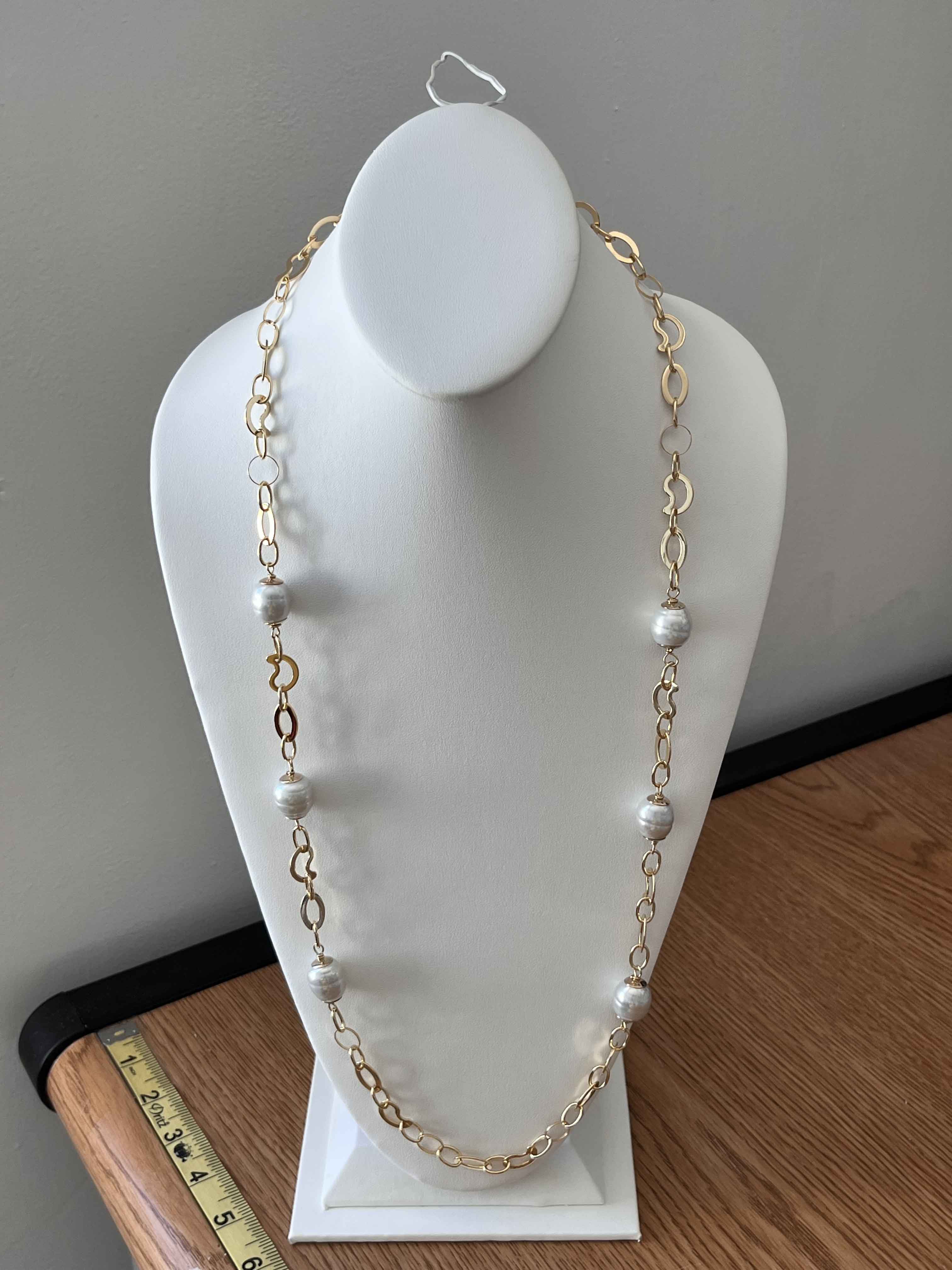 Necklace mallorca pearls gold plated white wir - Item # 18400