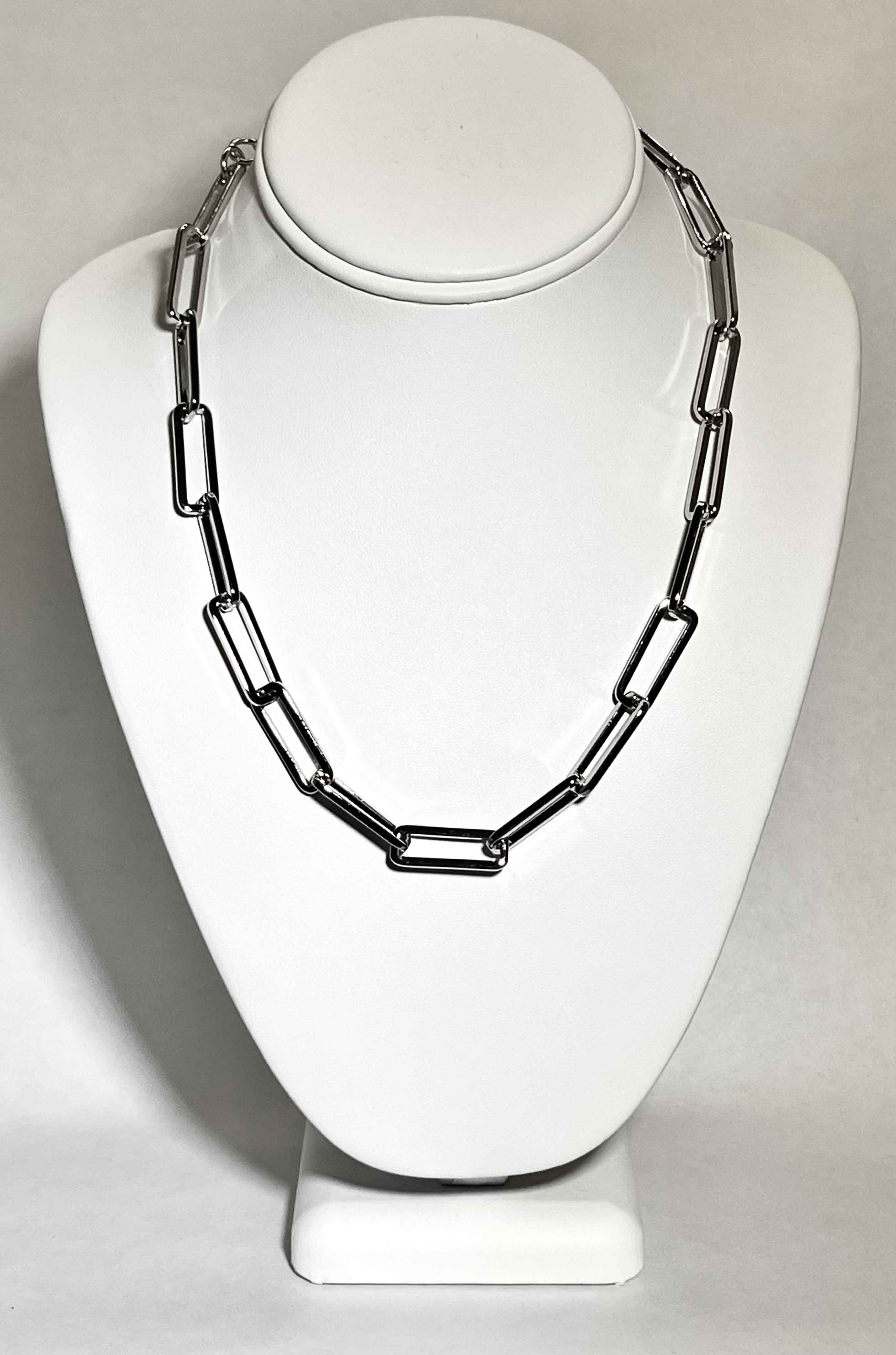 Metal necklace rodium plated - Item # 18487