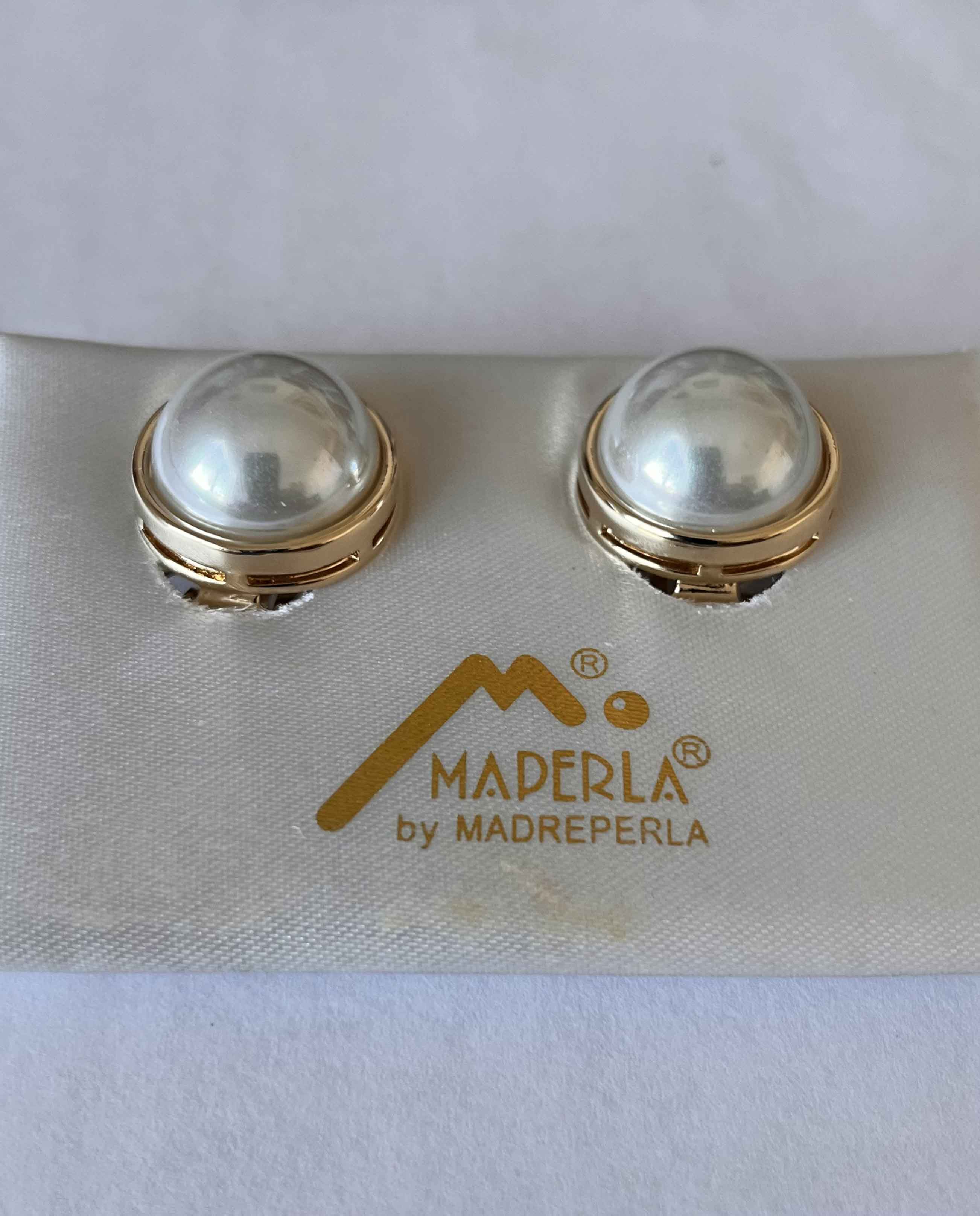 Earrings mallorca pearls gold plated white pearls - Item # 18579