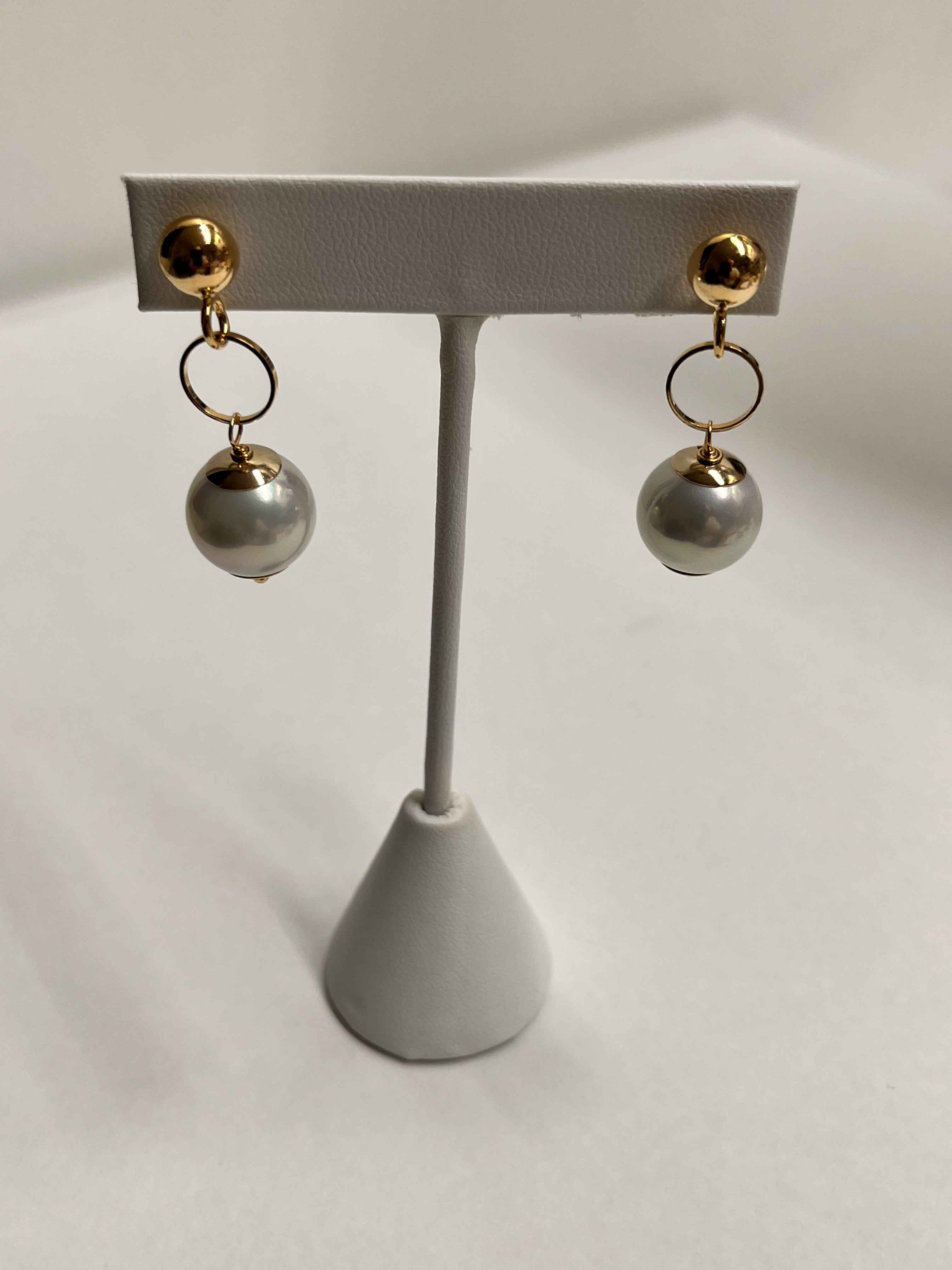 Earrings mallorca pearls gold plated white pearls - Item # 18623