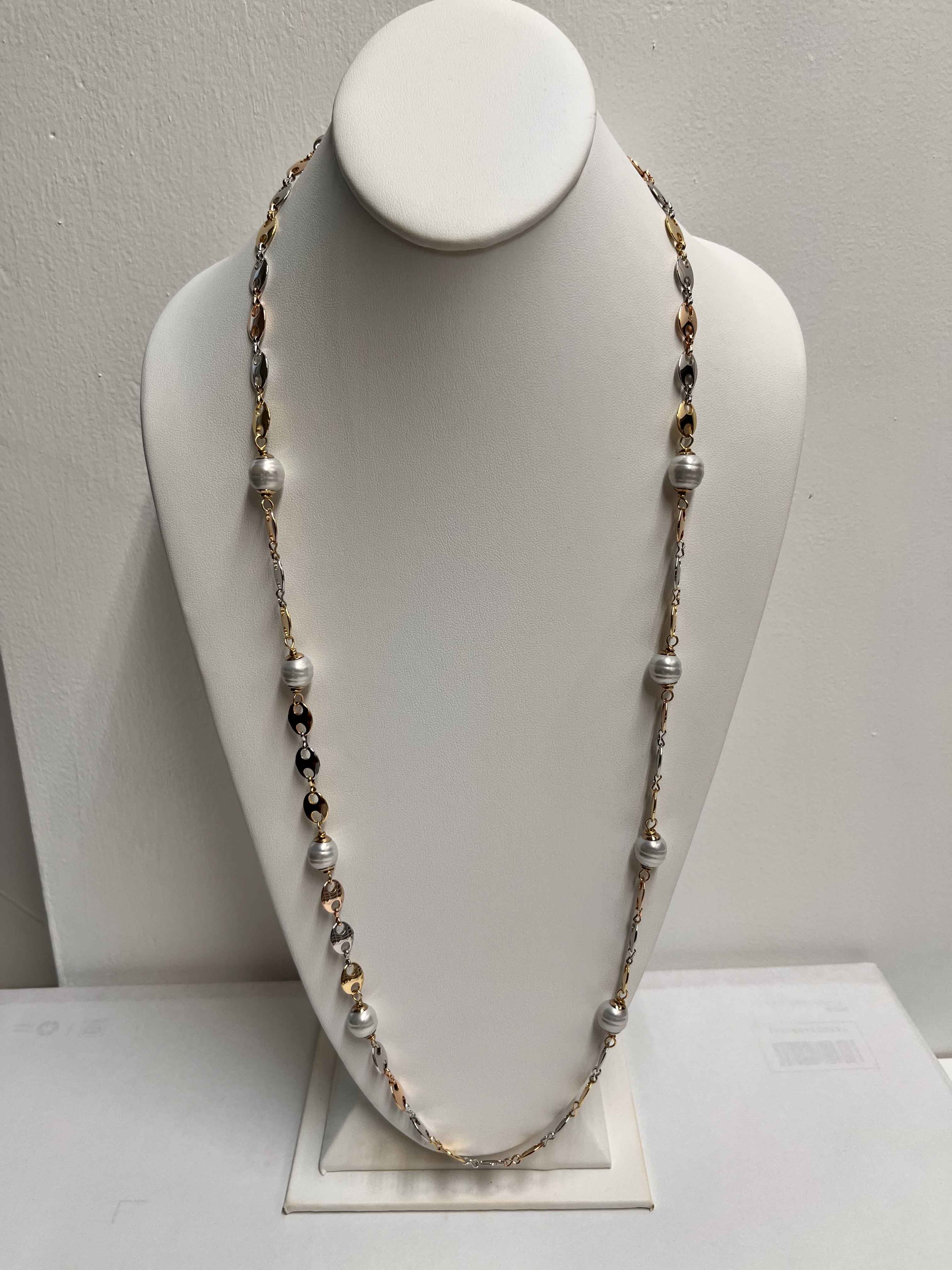 Necklace mallorca pearls three tone plated white pearls - Item # 18660