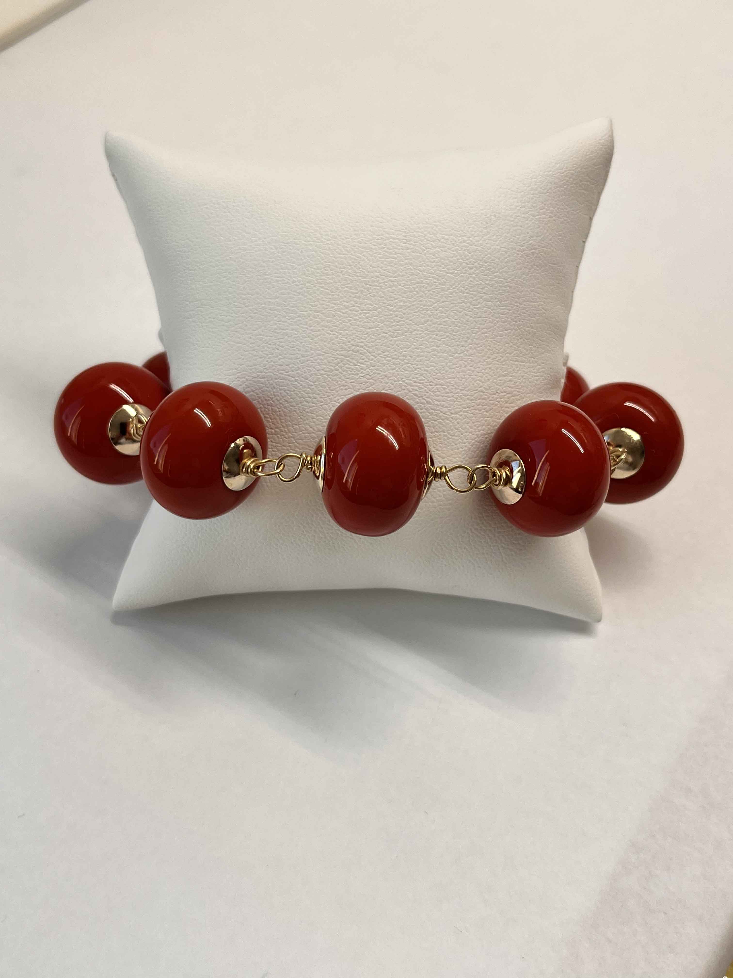 Bracelet mallorca pearls gold plated coral red - Item # 18669