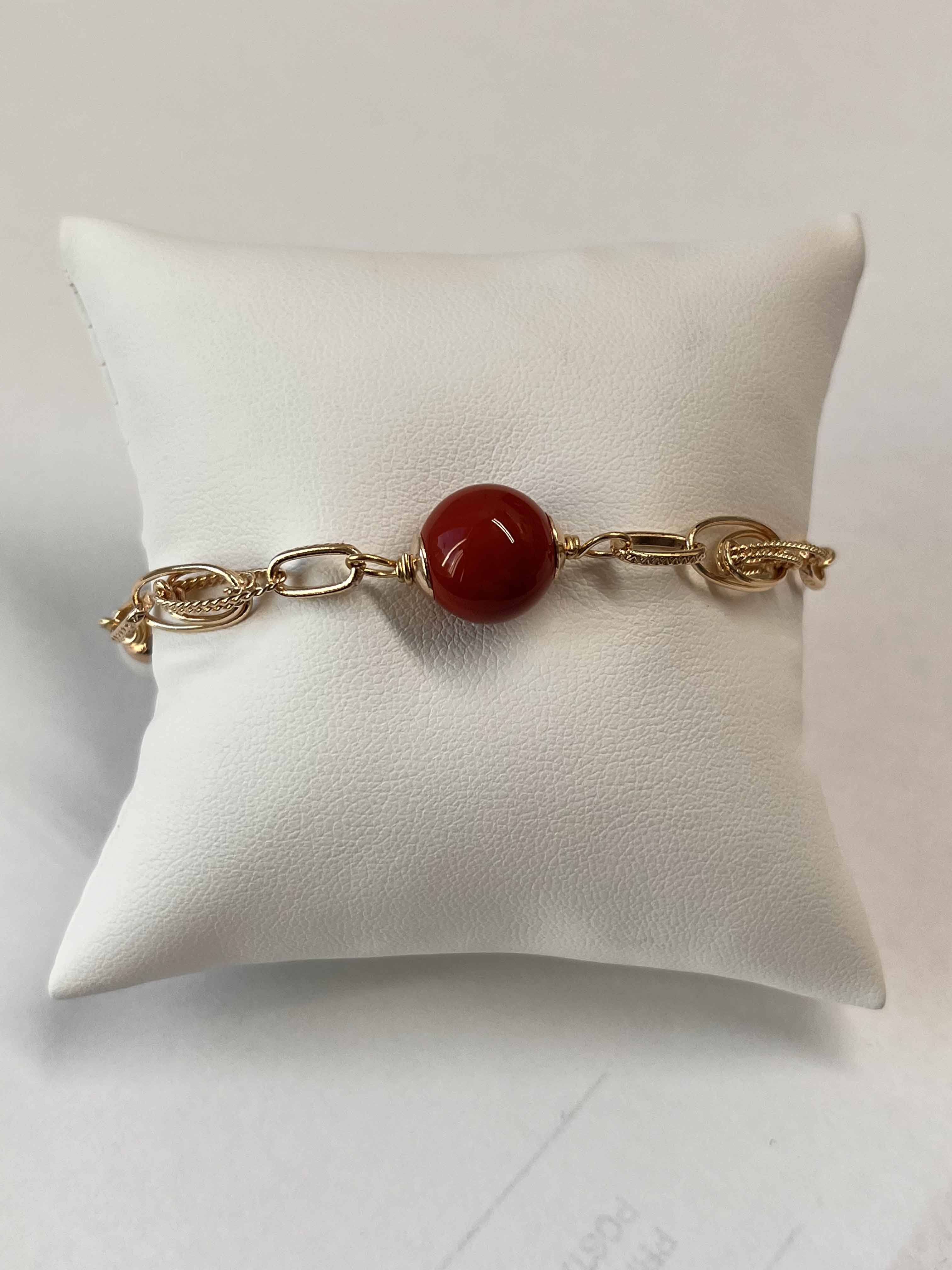 Bracelet mallorca pearls gold plated coral red - Item # 18676