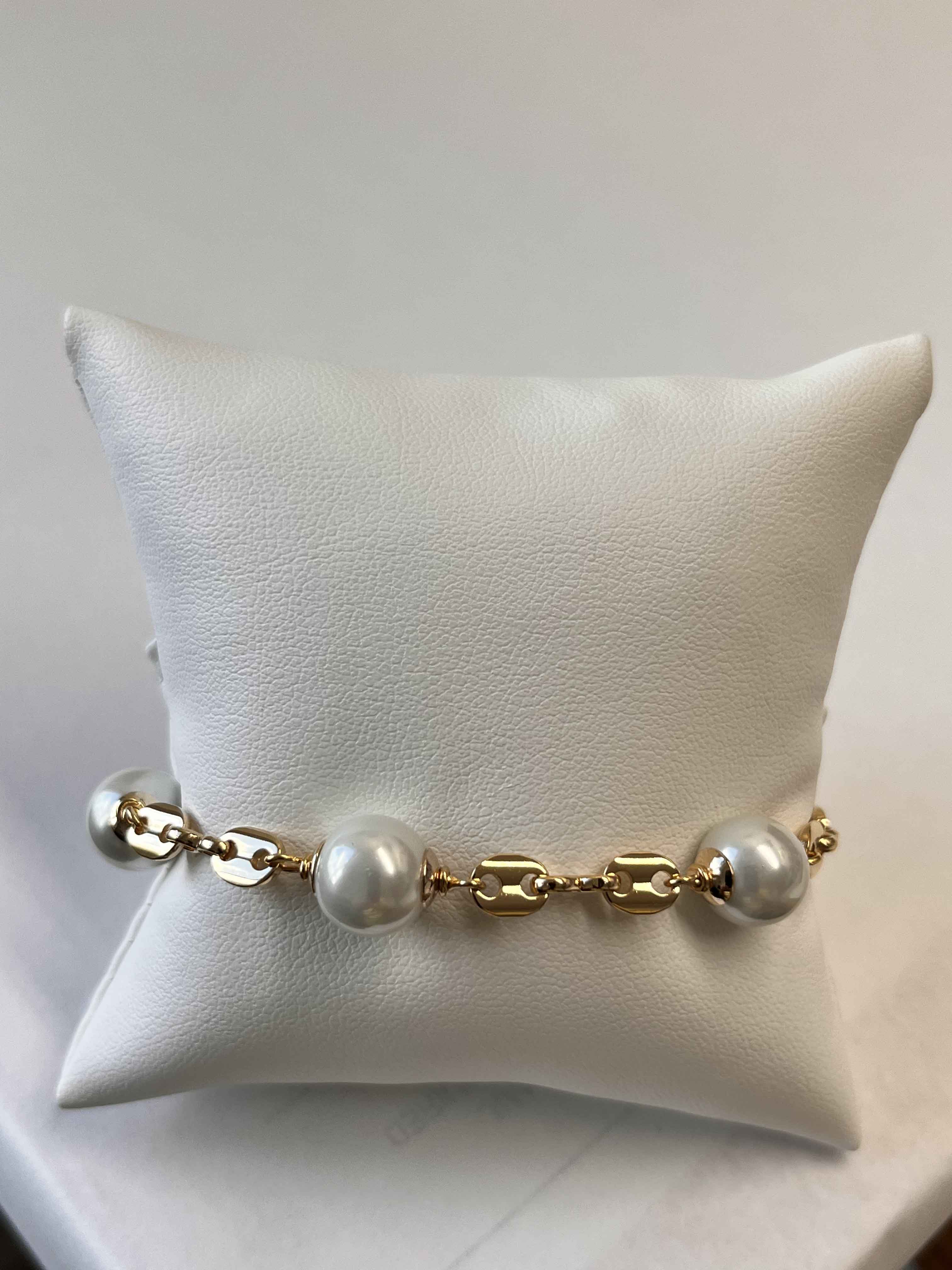 Bracelet mallorca pearls gold plated white pearls - Item # 18692