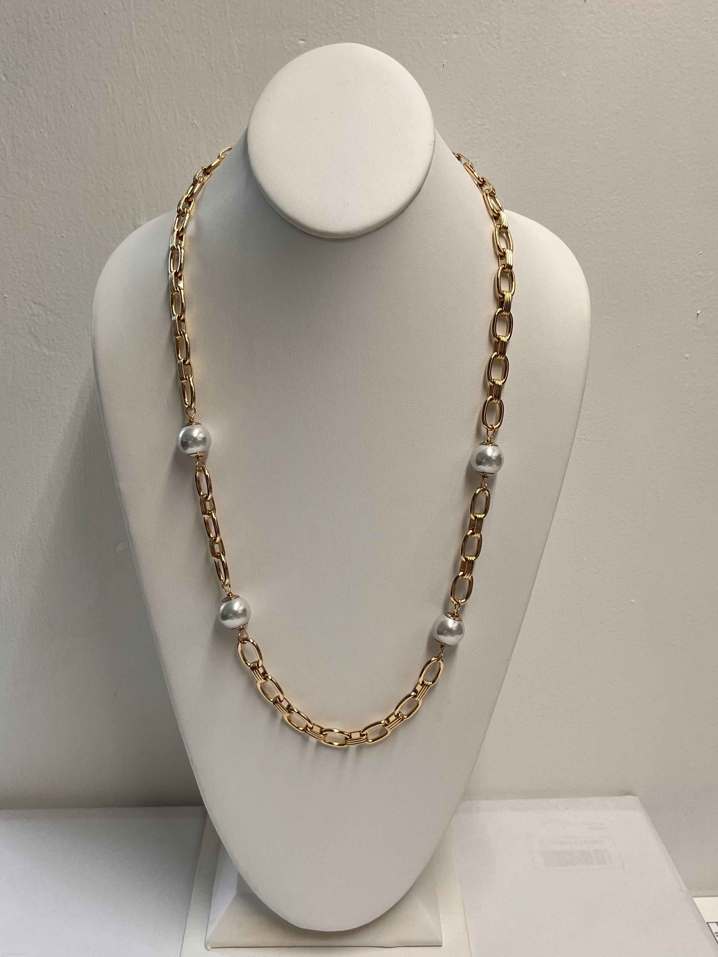 Necklace mallorca pearls gold plated white pearls - Item # 18700