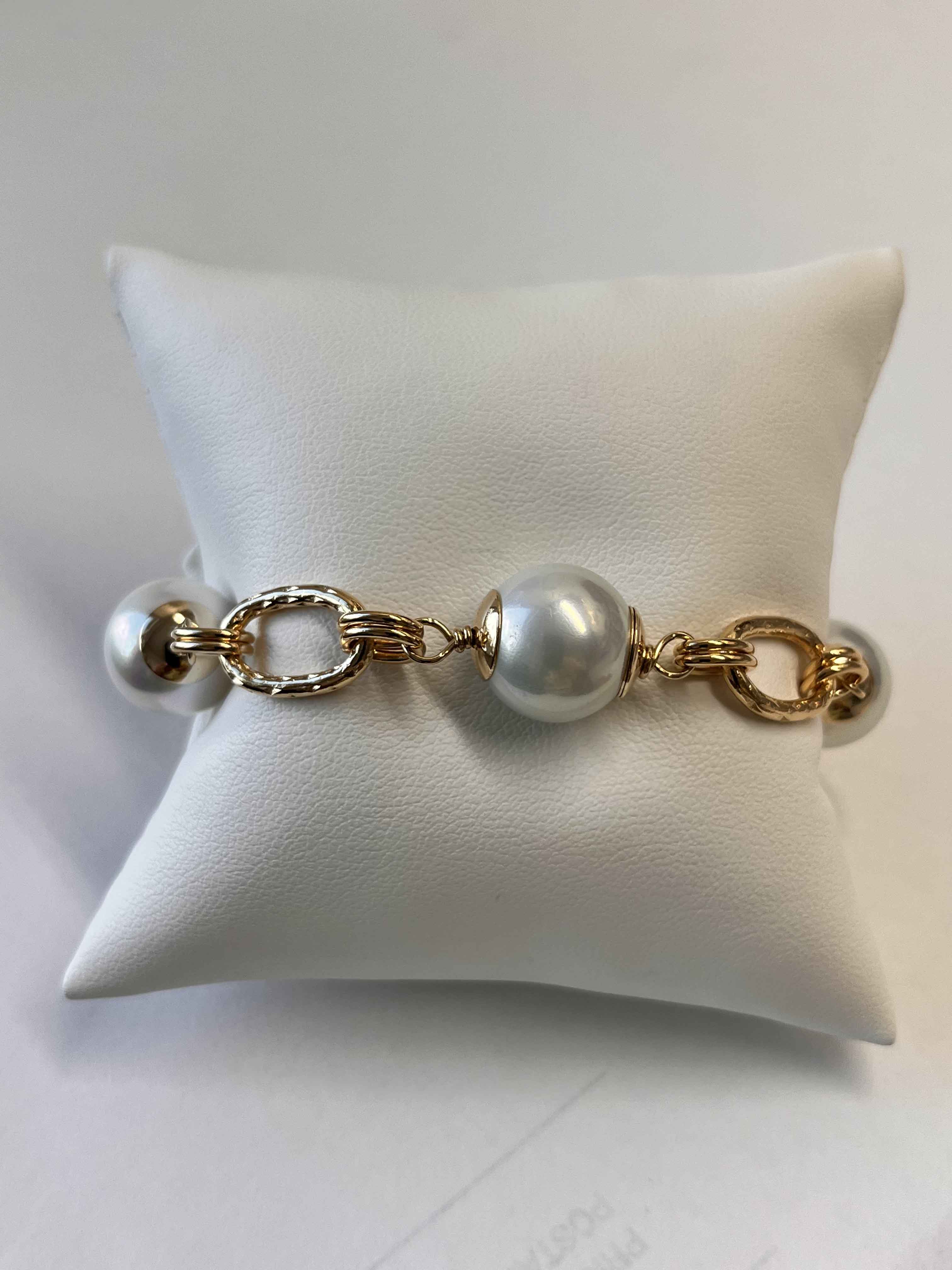 Bracelet mallorca pearls gold plated white pearls - Item # 18704