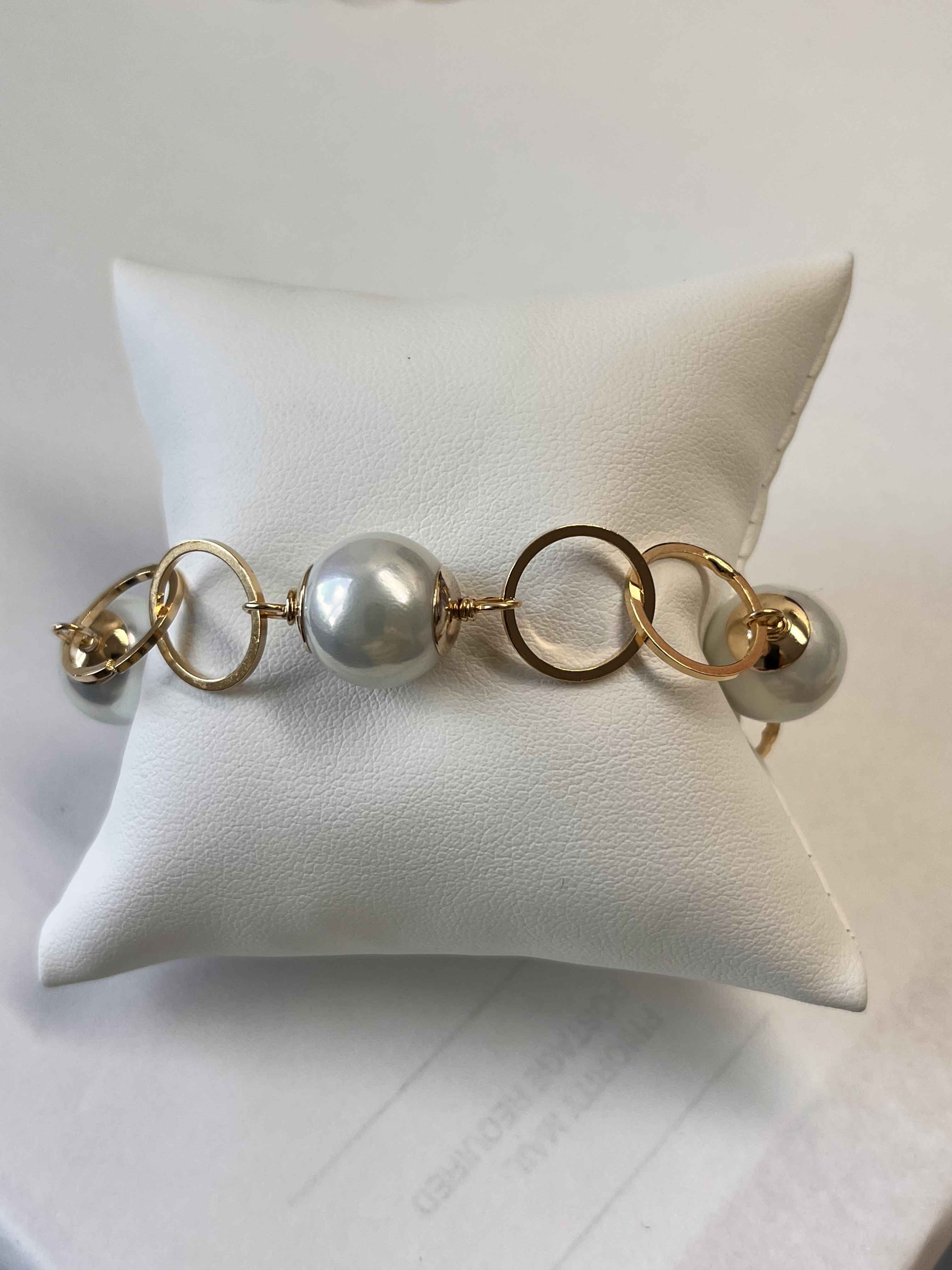 Bracelet mallorca pearls gold plated white pearls - Item # 18712