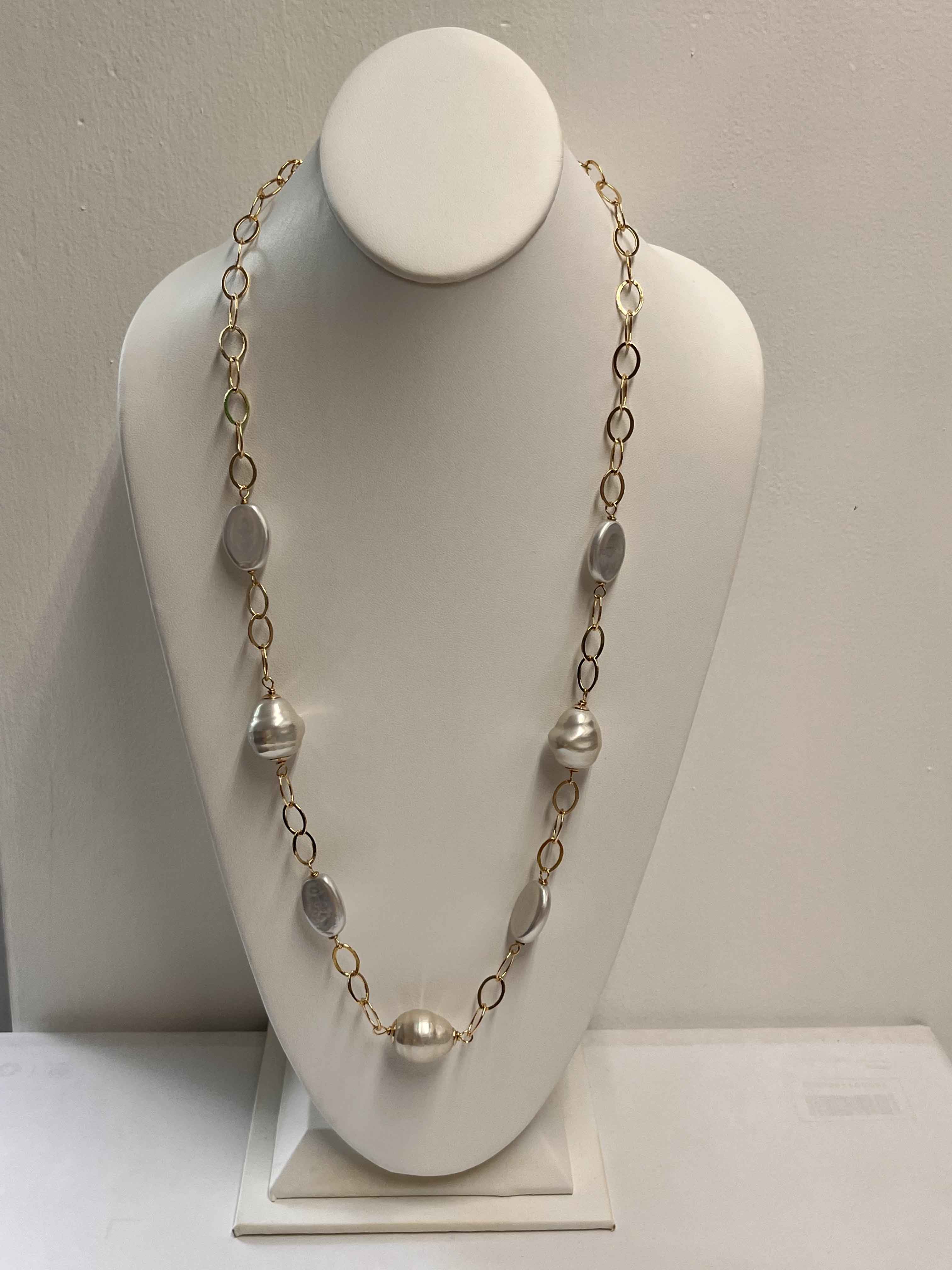 Necklace mallorca pearls gold plated white pearls - Item # 18716