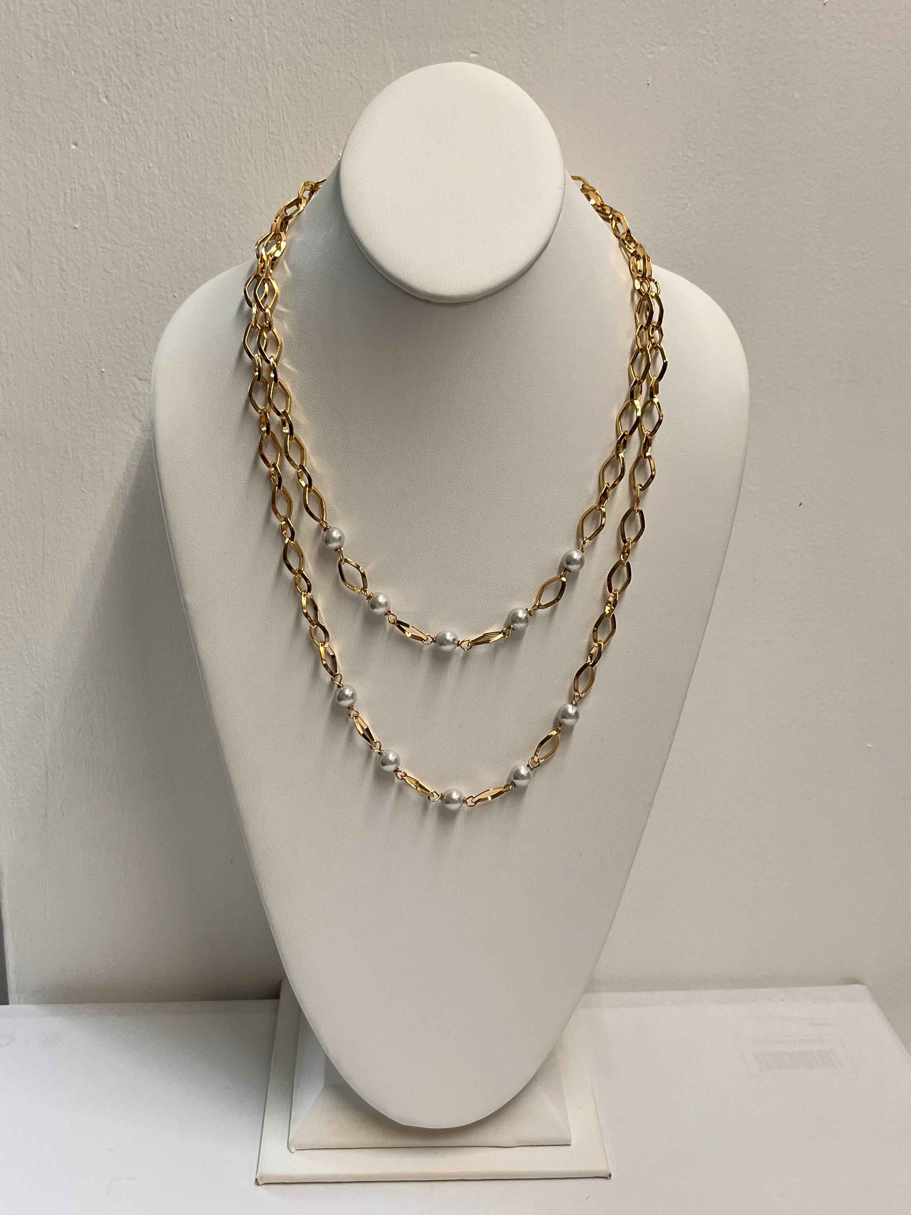 Necklace mallorca pearls gold plated white pearls - Item # 18732