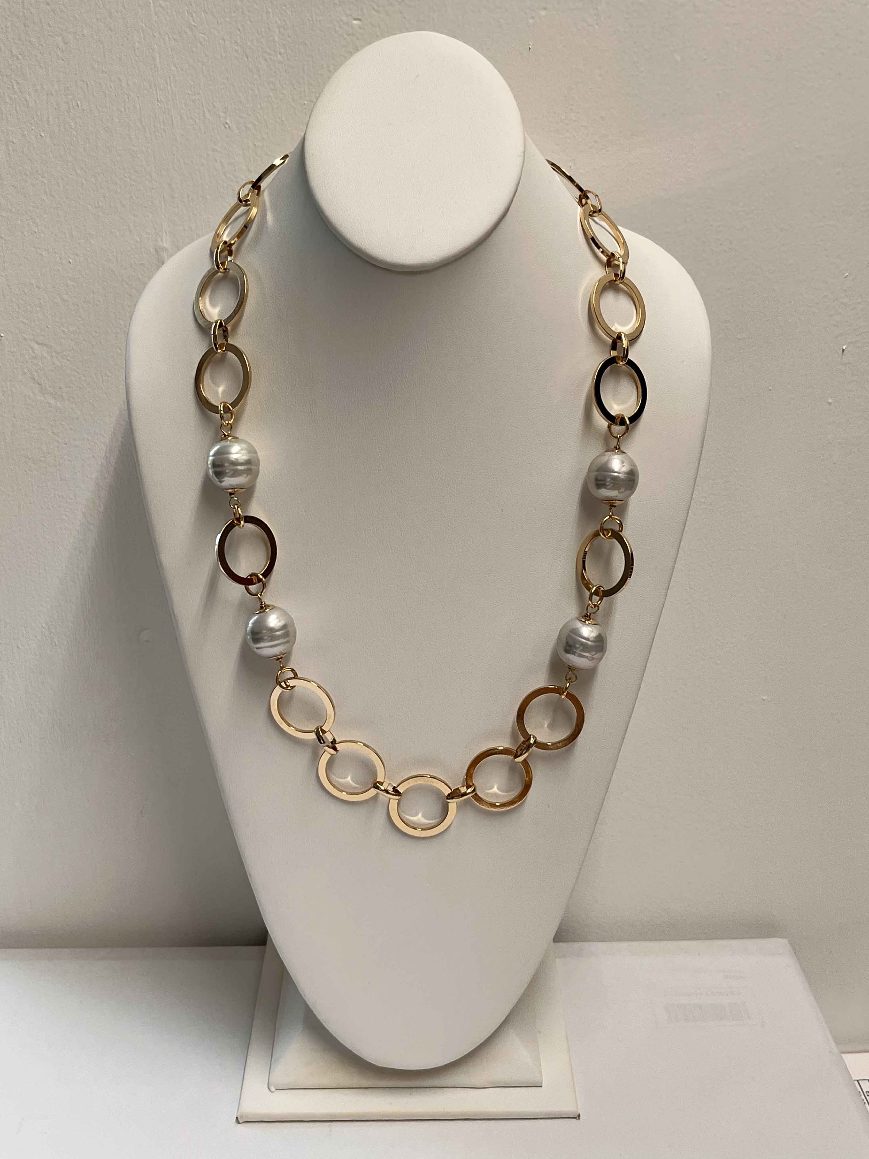 Necklace mallorca pearls gold plated white pearls - Item # 18770