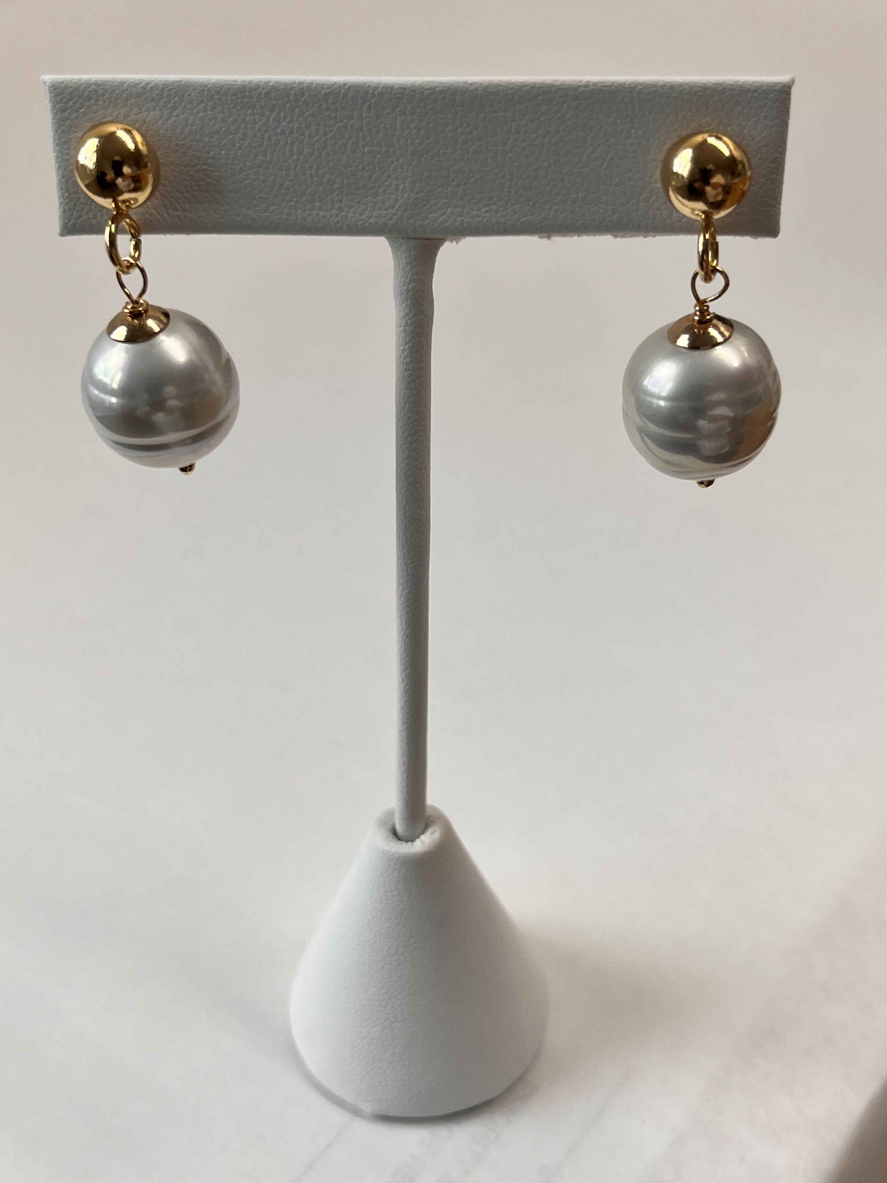 Earrings mallorca pearls gold plated white pearls - Item # 18794