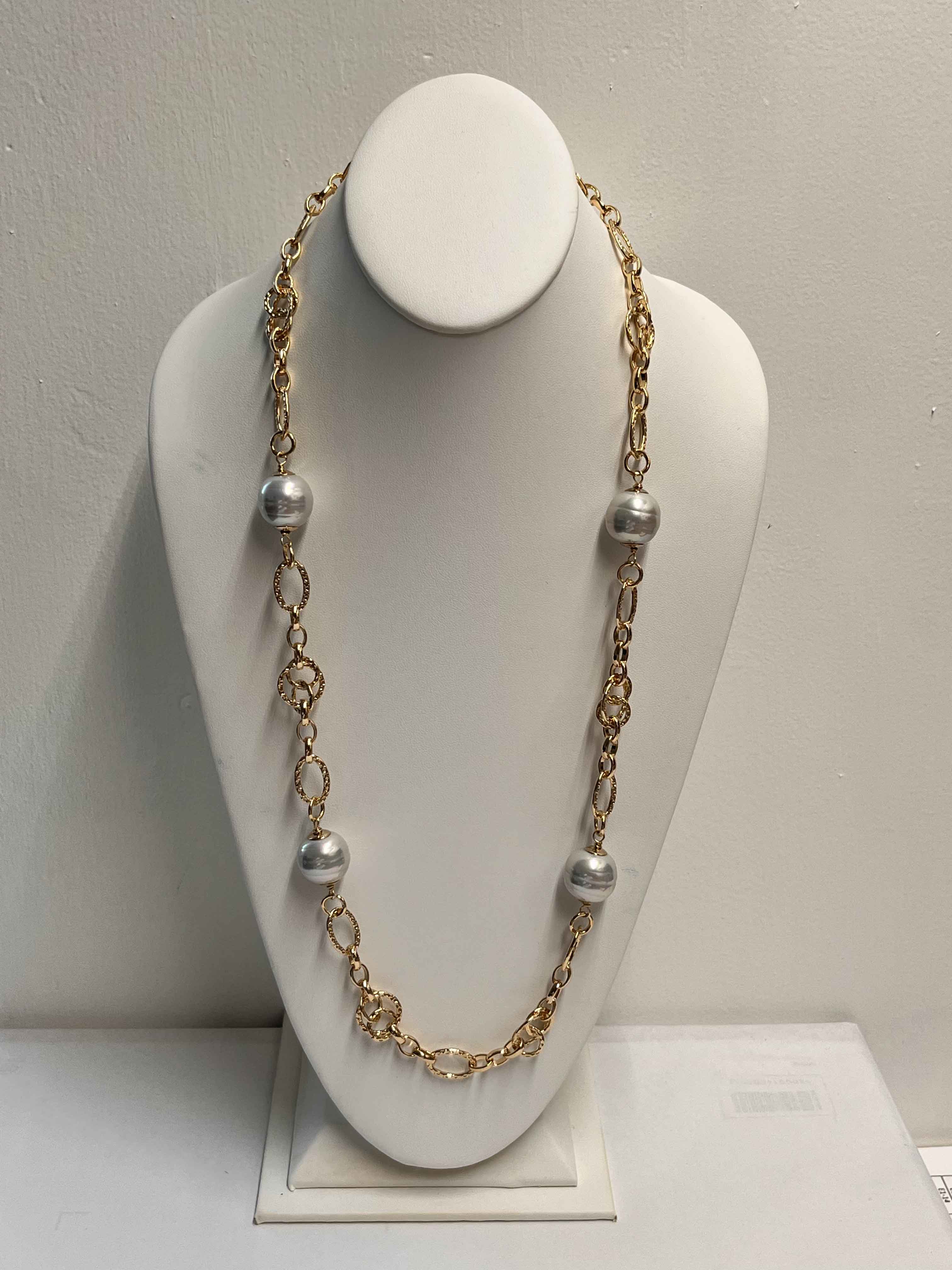 Necklace mallorca pearls gold plated white pearls - Item # 18803