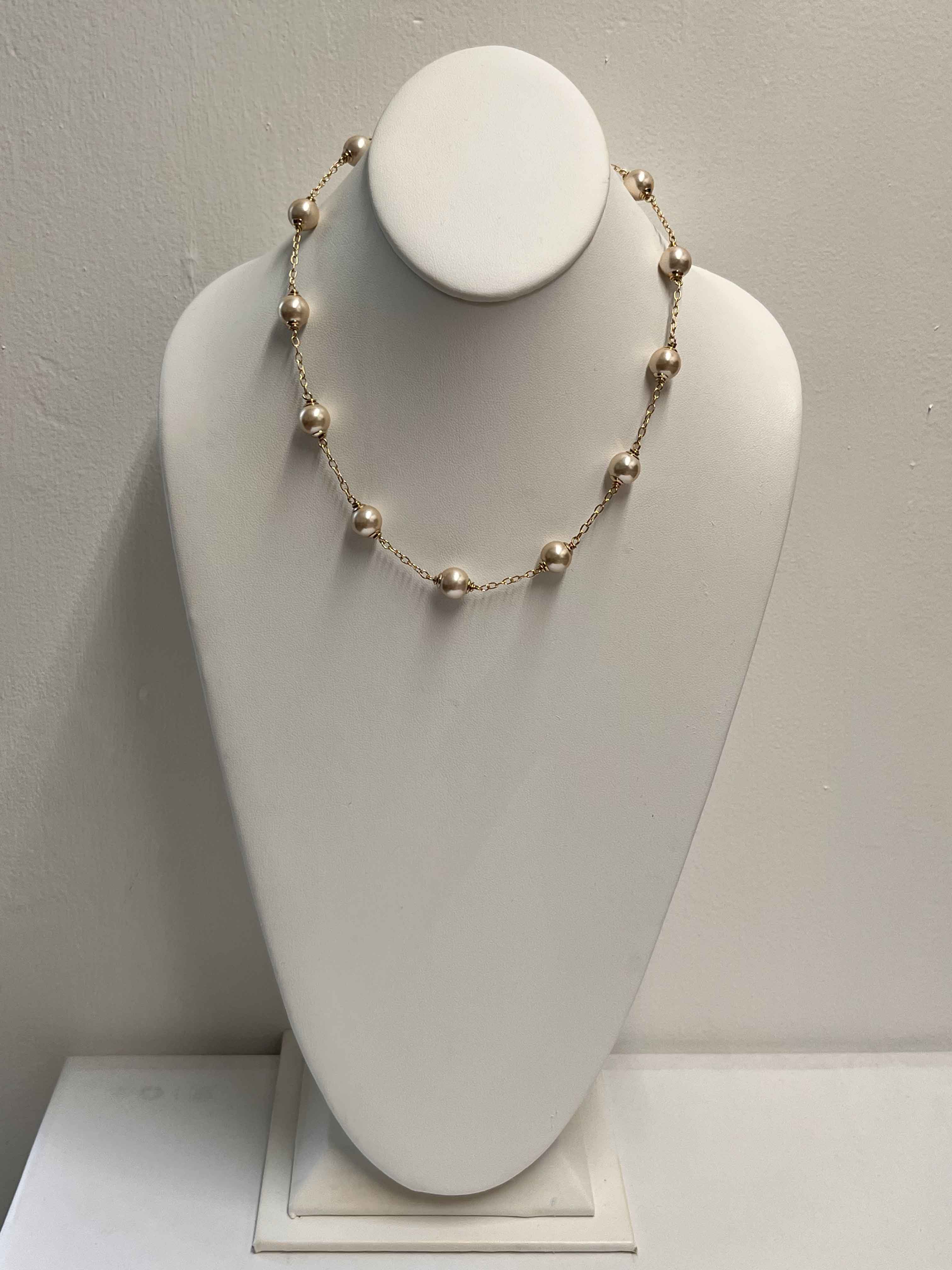 Necklace mallorca pearls gold plated cream color pearls - Item # 18856