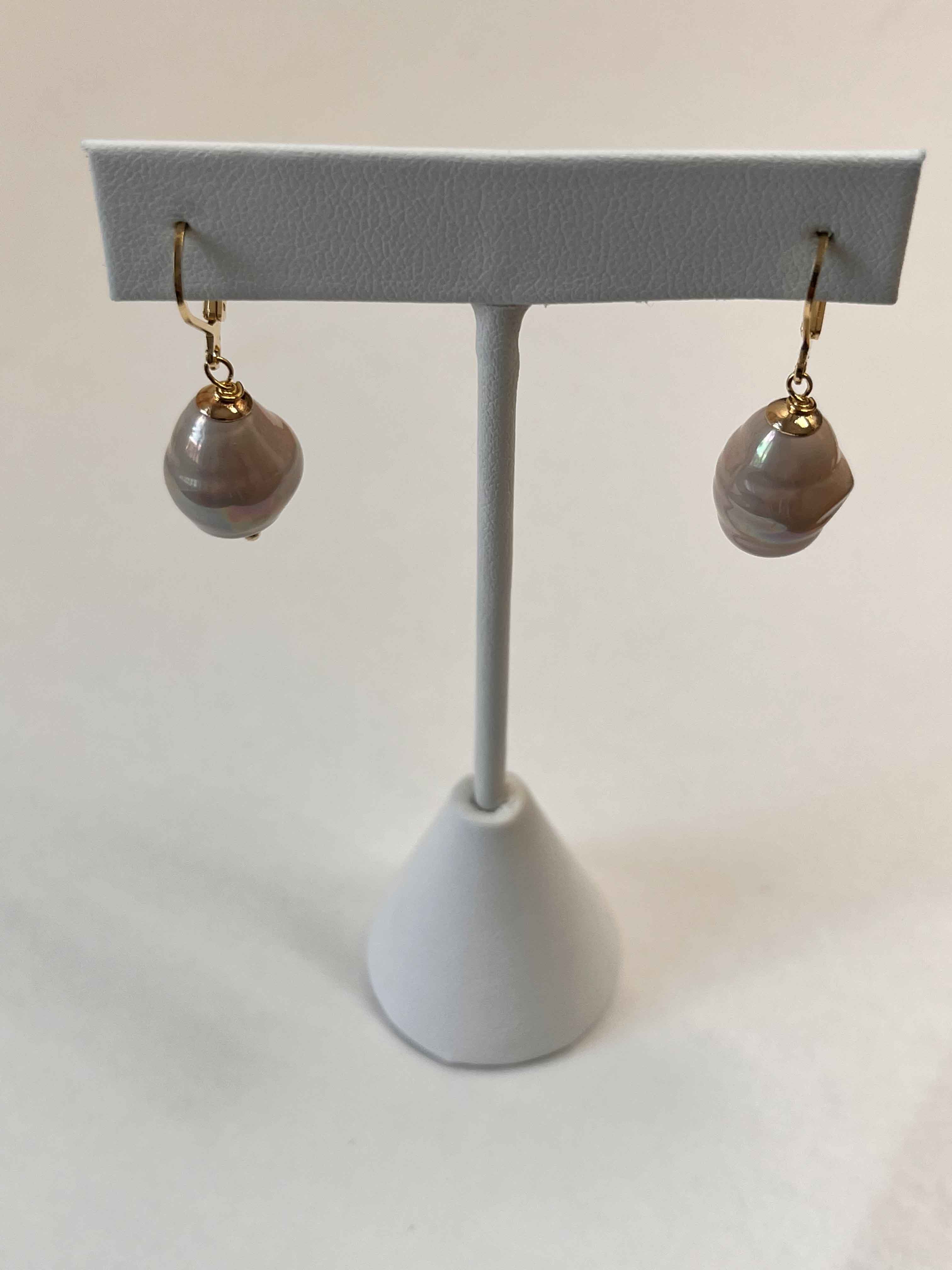 Earrings mallorca pearls gold plated pink and purple color pearls - Item # 18861